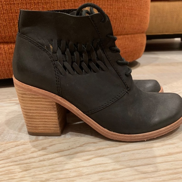 Modern Vintage heeled ankle booties size 38 - Picture 1 of 8